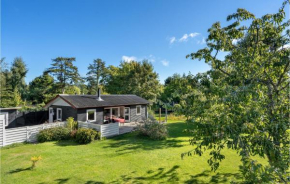 Awesome Home In Græsted With Wifi